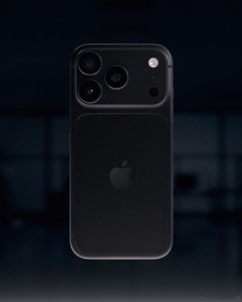 银色去年就有，黑色又比较缺乏辨识度。要说今年iPhone18ProMax最