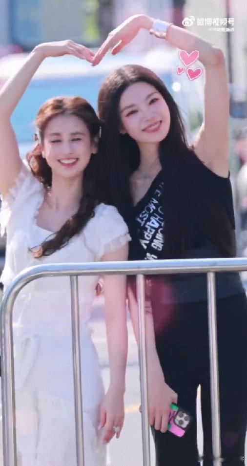 黄圣依黄圣依开心又回到乘风乘风2026沉浸式回归乘风之旅，vlog记录美好瞬间