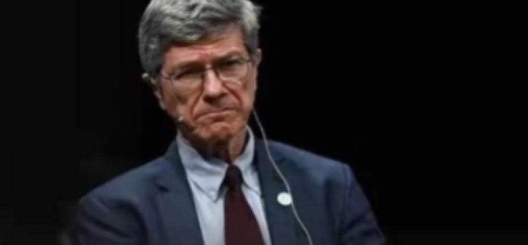 最近中日关系闹得挺僵，不少人纳闷日本怎么老揪着台湾问题不放，难道真想来硬的？