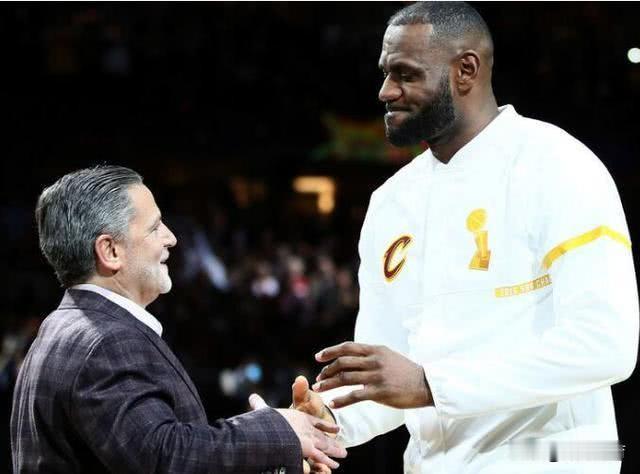 骑士记者:富保罗与吉尔伯特围绕詹姆斯回归沟通顺利据骑士随队记者JasonLl