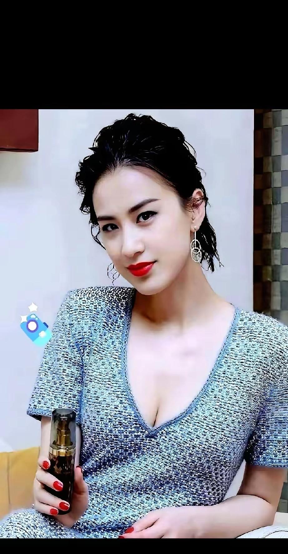 没有《功夫》，这个女人是谁？后来走的路完美诠释了什么叫“一副好牌打得稀烂”！哈