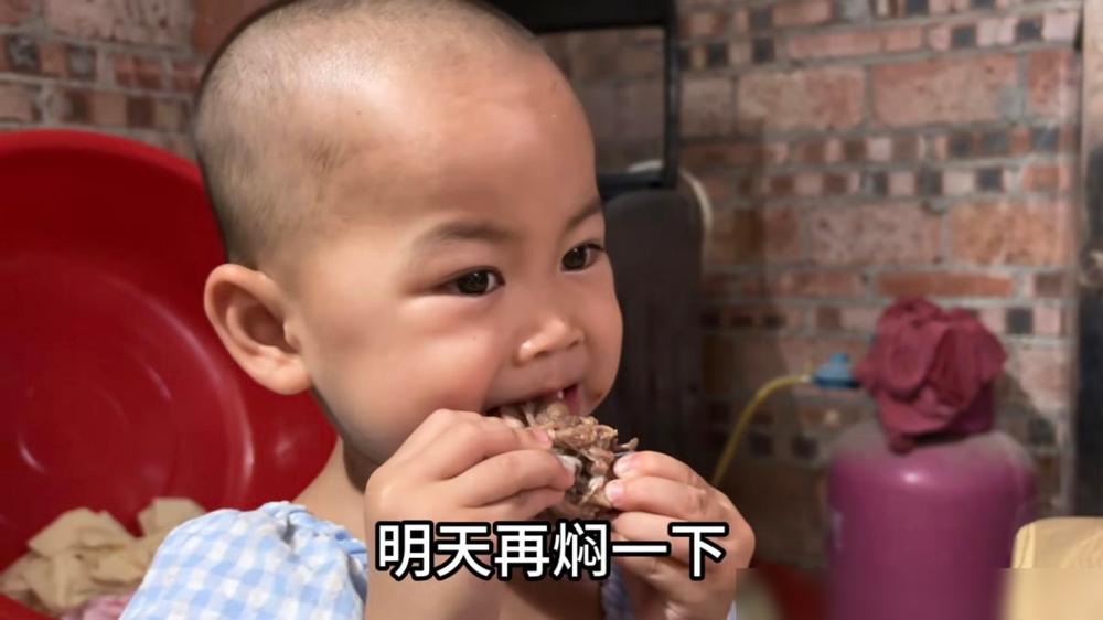 广西一帆妈妈终于清醒了，再也不想为她那懒老公委屈孩子了。我作为过来人手把手说