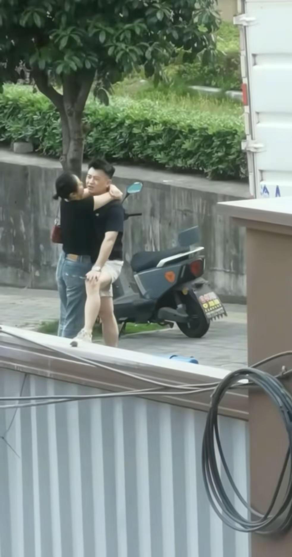 这是几天没见着了，有点心急呀！