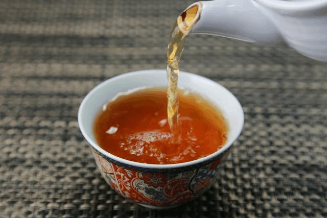 盘点: 隔夜茶的六大好处