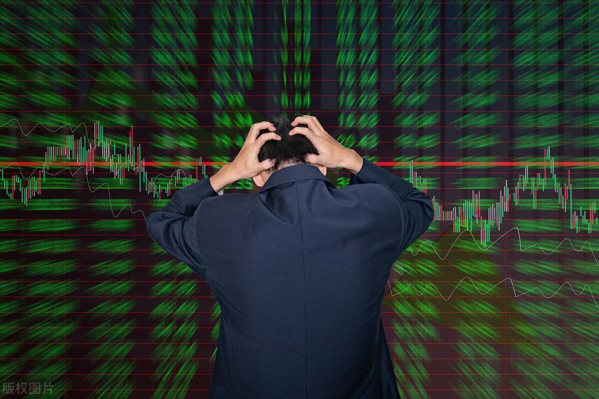 兄弟们，大A的走势，就问你服不服？大A这一届操盘手，绝对得给一个大大的赞，指