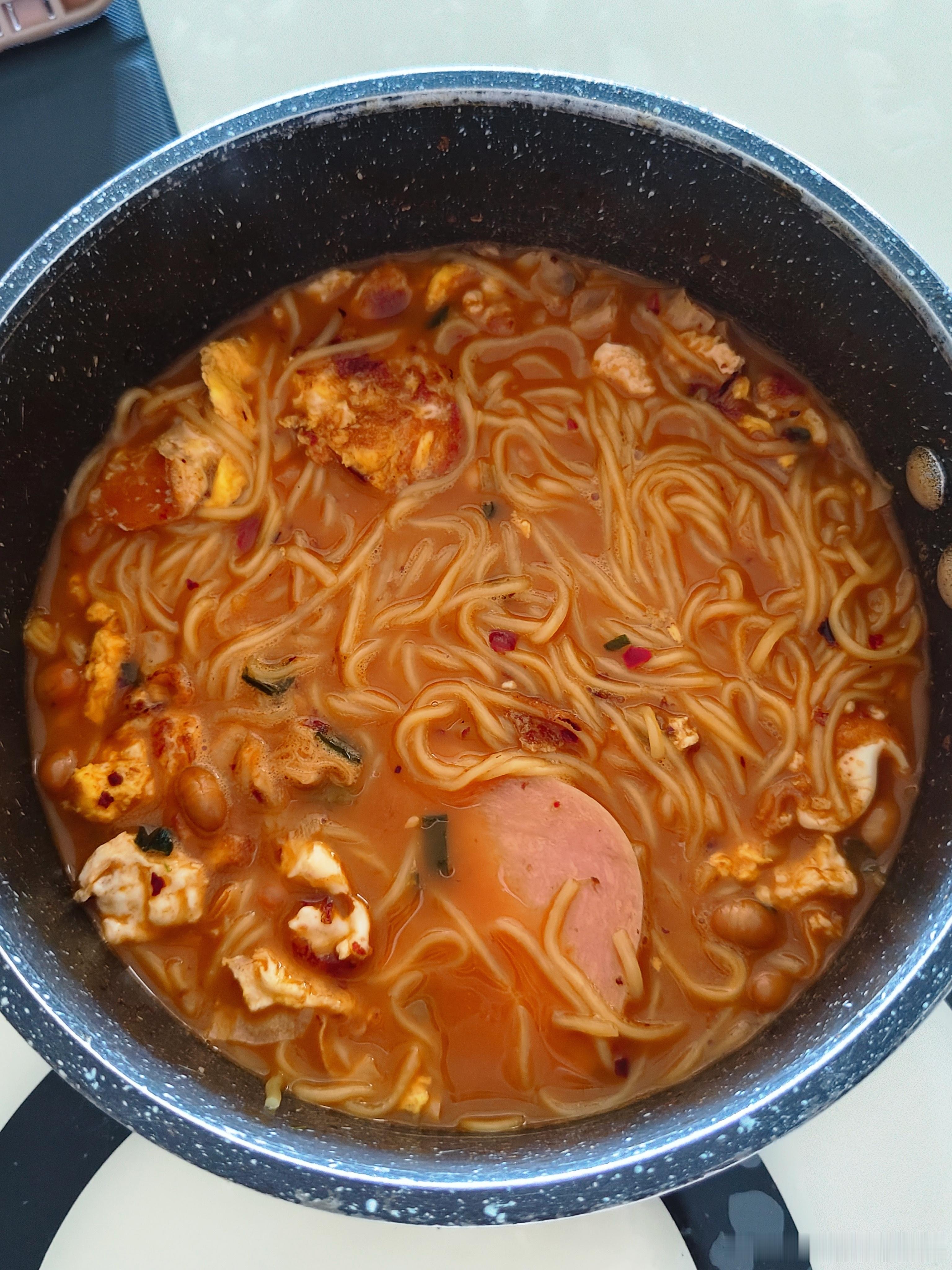 吃个午餐🍜