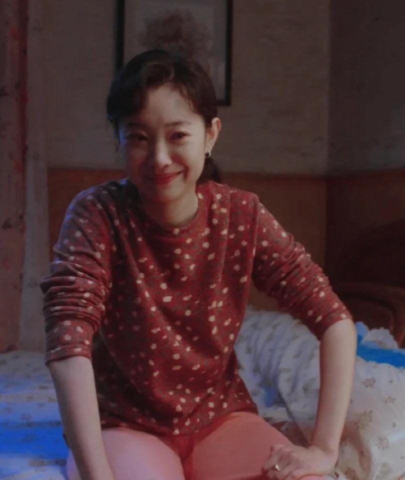 别信什么“收放自如”，王佳佳在《老舅2》里差点“演”不下去了。导演盯着监视器，