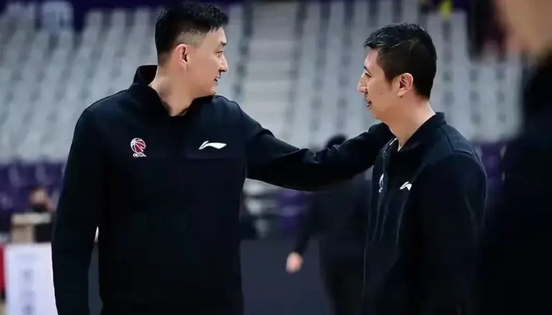 国家男篮如果早些启用郭士强，或许国家男篮也不至于颓废多年。看着国家男篮强势起势，