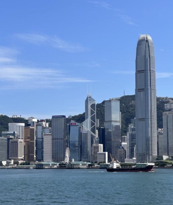 不得不佩服，中国的战略眼光，还是很敏锐的。中东那边一打仗，好多人第一个想到的就是