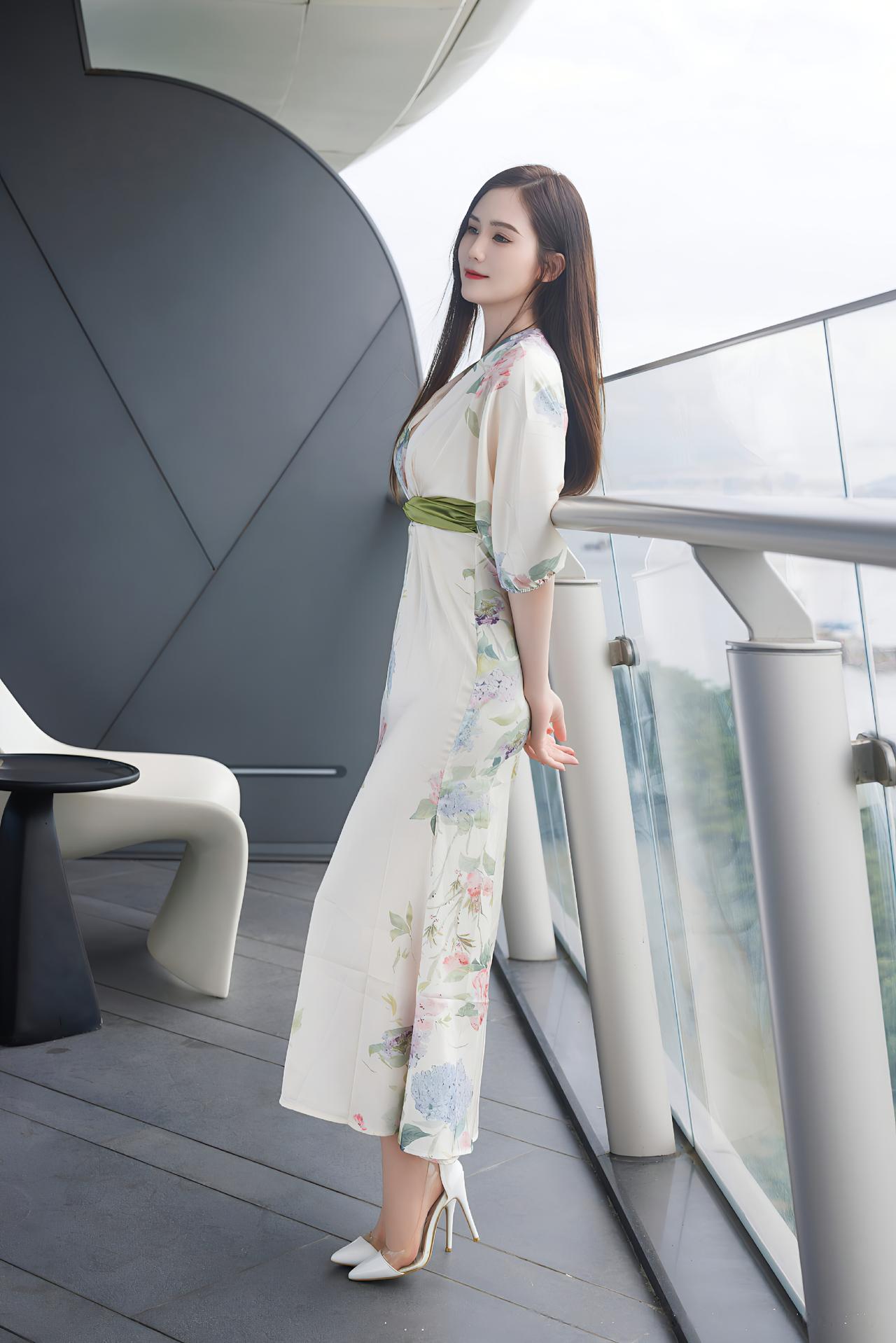 时尚穿搭,今天出门穿什么?今日美图分享，复古时尚