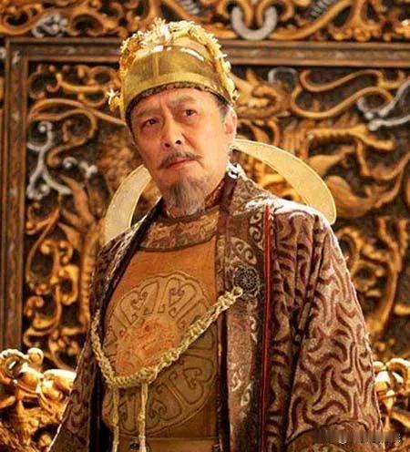 看唐史，太子李建成为啥会输?很讽刺，因为他是太子，顾忌太多。在和李世民对立斗争