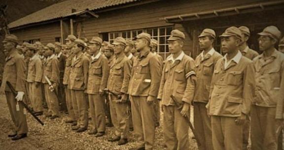 其实很多人奇怪，二战的时候，日本人都没打下中国，怎么会去轰炸美军的珍珠港，难道日