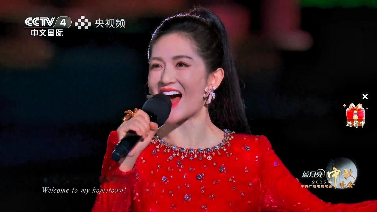 湖南台这是怎么了谢娜去了央视，中秋晚会也没了何炅感觉他们内部“洗牌”蛮激烈的