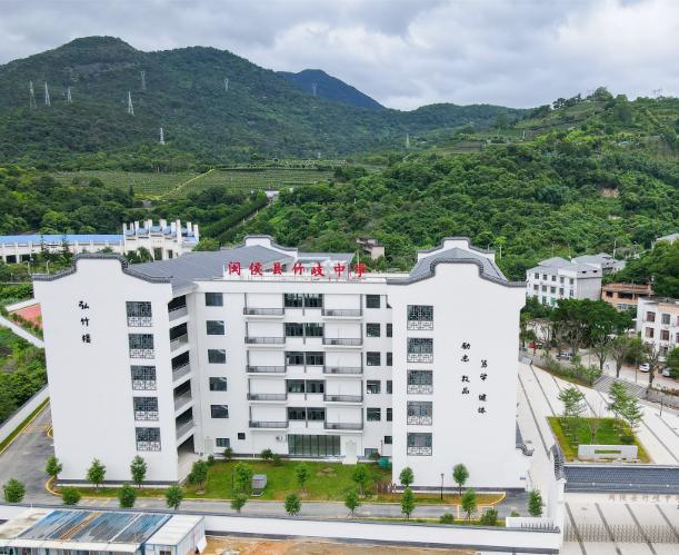 【疯狂！大福州将新建一大批中学】福州还在疯狂建学校！近日，据报道，福州闽侯、闽
