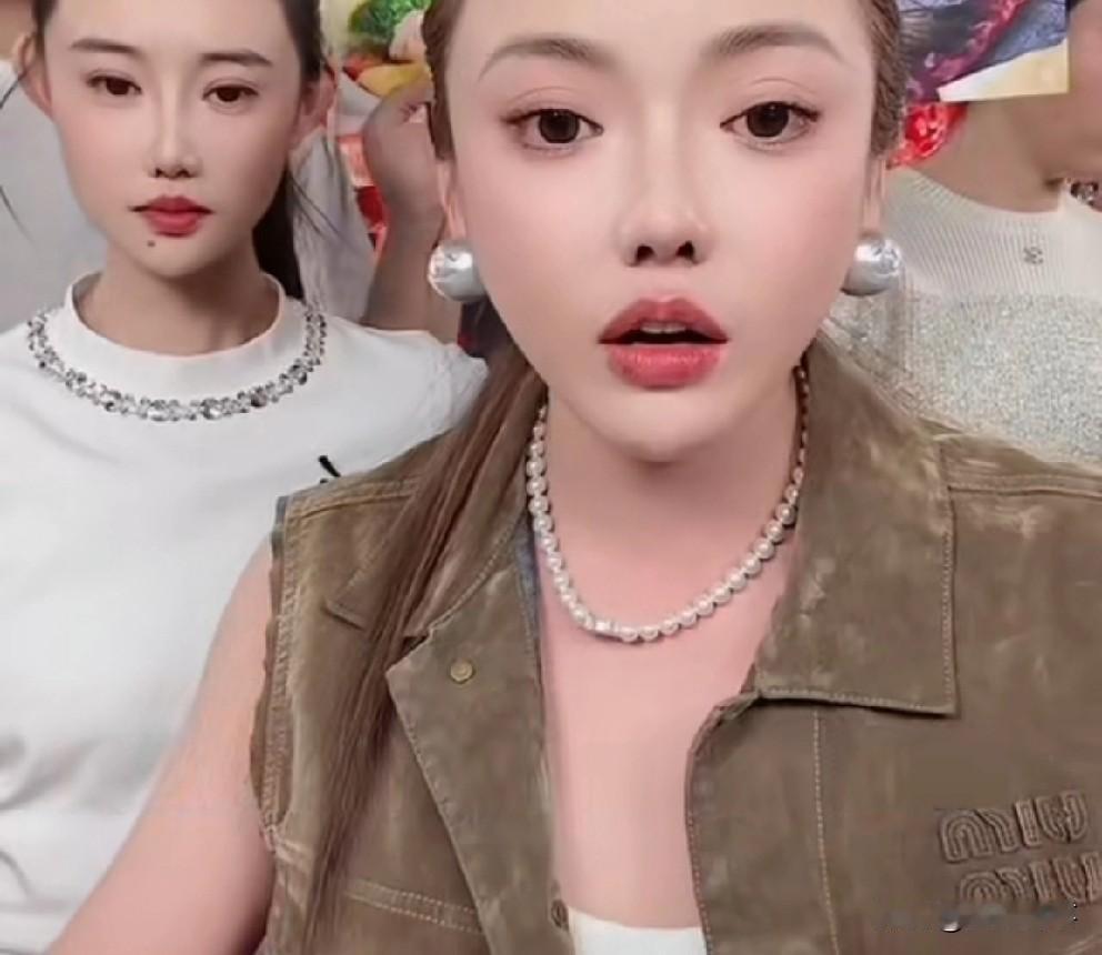 九天点评蛋蛋爆料，直言蛋蛋不该提，解释只会越描越黑，猜测辛巴不提是想给彼此留体面