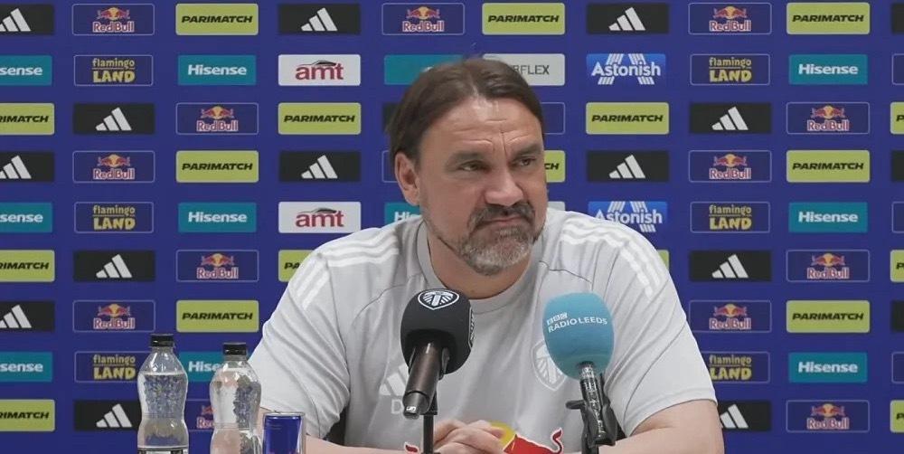 北京时间周二凌晨，英超第32轮利兹联对阵曼联。赛前发布会利兹联主帅法尔克接受媒体