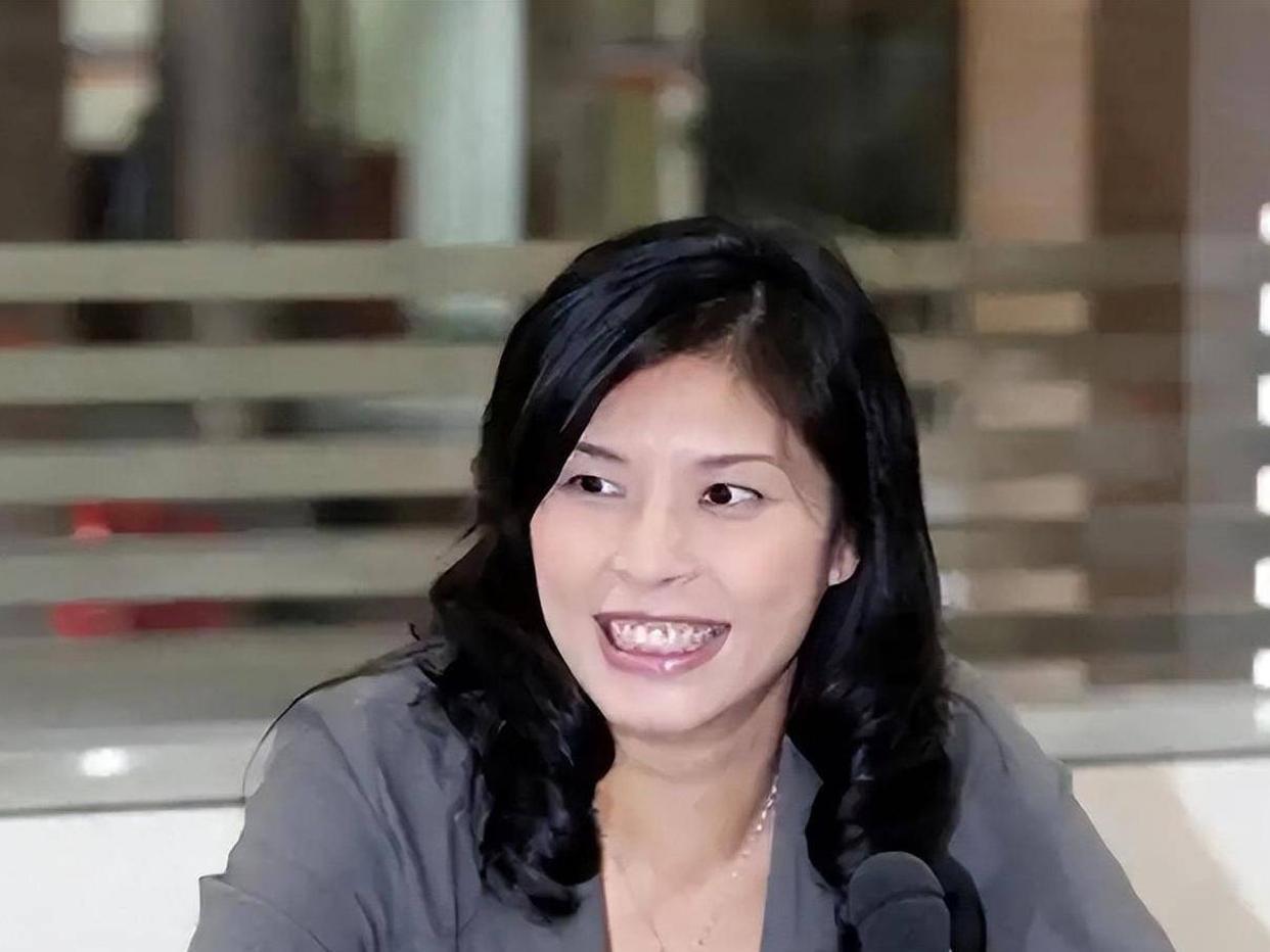 国民党这出军购大戏，亲美派露了馅儿，郑丽文被捅刀，洪秀柱一句话怼得全场鸦雀无声！