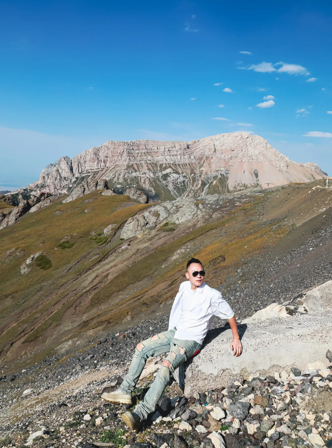 120公里的伊昭公路🏔️藏着极致的美景👍