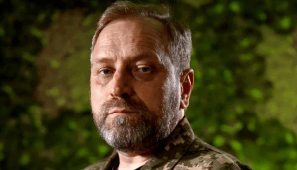 图文：因西维尔斯克失守遭解职的乌军第11军军长发表讲话：我有过失误，但从未躲在部