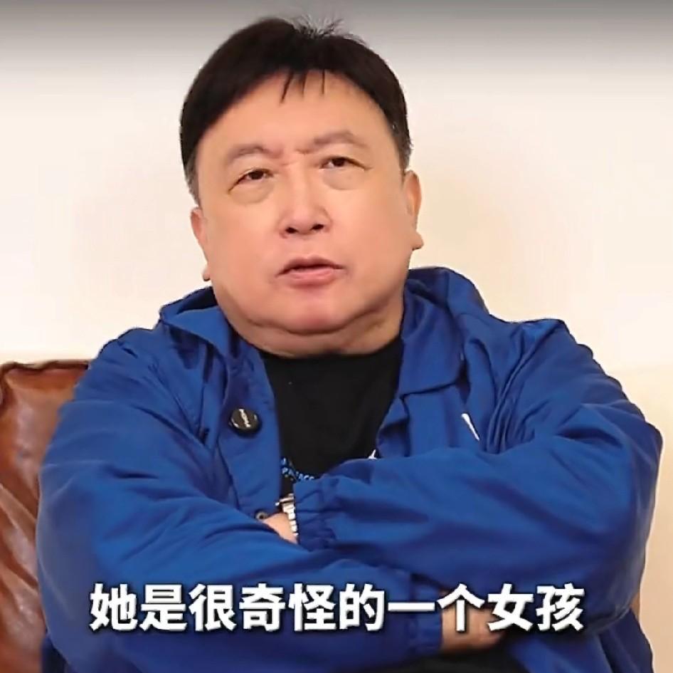 王晶：“张柏芝是一个很奇怪的女孩，她身体不好，经常会不舒服，生理期会痛到进医院，