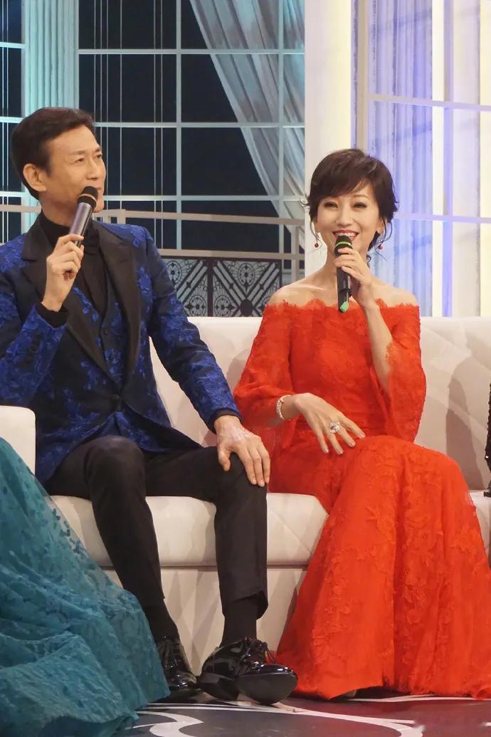 香港著名导演王晶在聊到赵雅芝的时候表示，赵雅芝的演技很一般，仅仅算及格，但是她的
