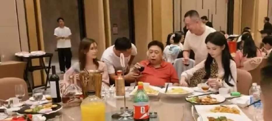 两位美女颜值都在线，王导选角眼光果然毒辣。