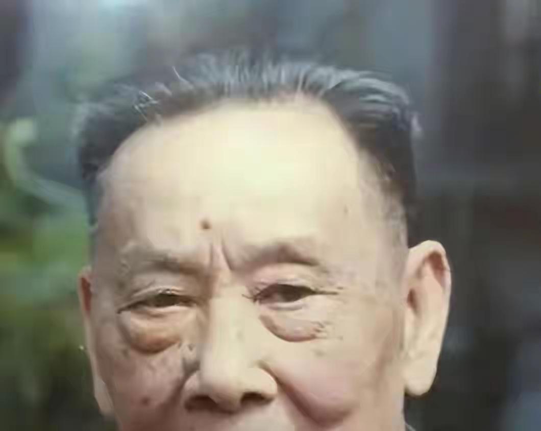 陶峙岳在新疆起义前，放走了一大批反动军官，毛主席却说这件事该表扬！这话怎么讲