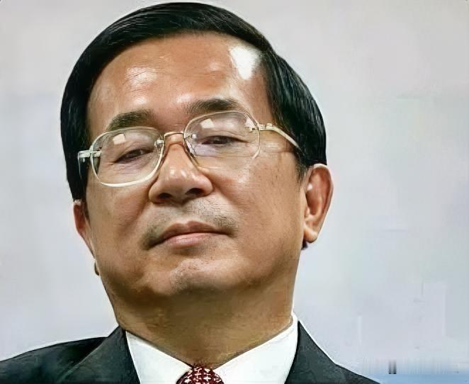 绿营内斗持续恶化，阿扁遭到威胁，不听话随时让你“回笼”。阿扁之子陈致忠回呛:“