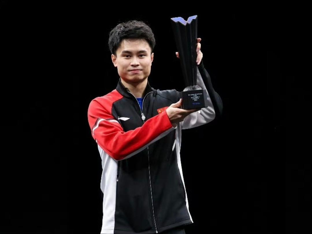 周启豪获得男单冠军，温瑞博亚军！多哈球星挑战赛结束，男单决赛上演中国德比战，