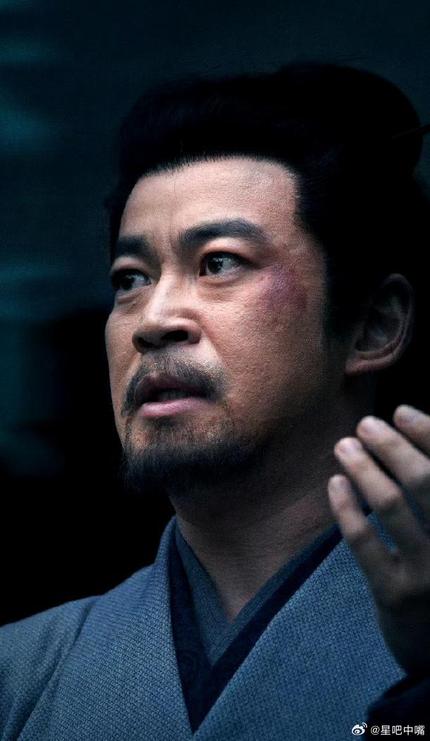 爱奇艺古装剧《明月曾照小重山》领衔主演：卢昱晓王星越(按照姓氏拼音字母顺序排