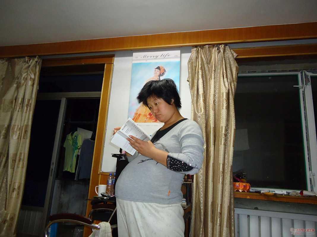 21岁产妇昏倒在产房, 丈夫痛哭流涕, 医生给的建议值得深思
