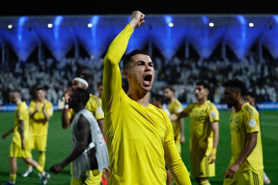 纳尼："1000球对C罗来说轻而易举"C罗距离职业生涯1000球里程碑已近