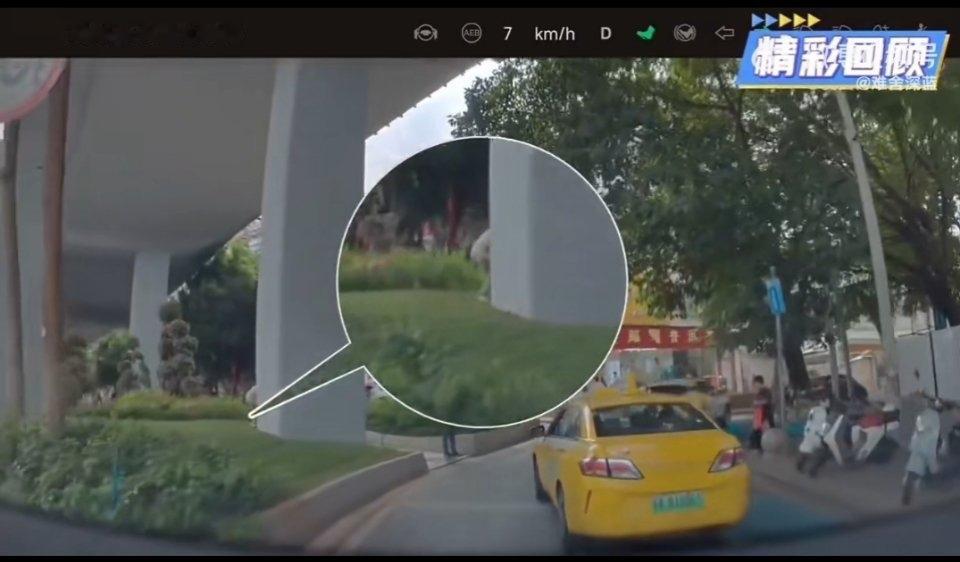 刷新下限！印度籍人员广州街头当街便溺，前有地铁手抓饭现又来这出！广州街头的天