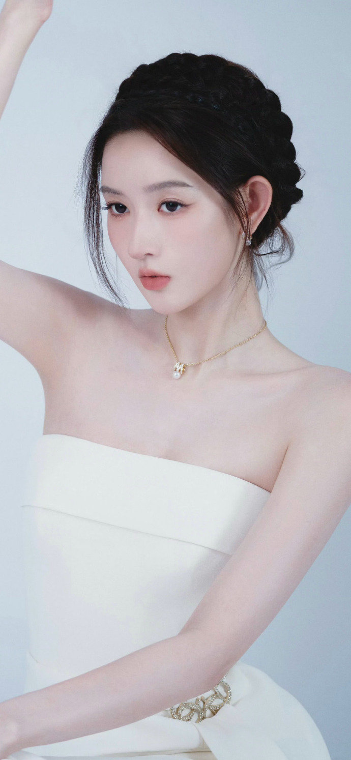 王玉雯纯白礼服手机壁纸#娱乐分享馆##壁纸#​