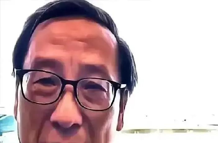 说个极其扎心的真相吧。当年抗战，那些最先服软、给侵略者带路的人，根本不是吃不上饭的穷苦老百姓。193