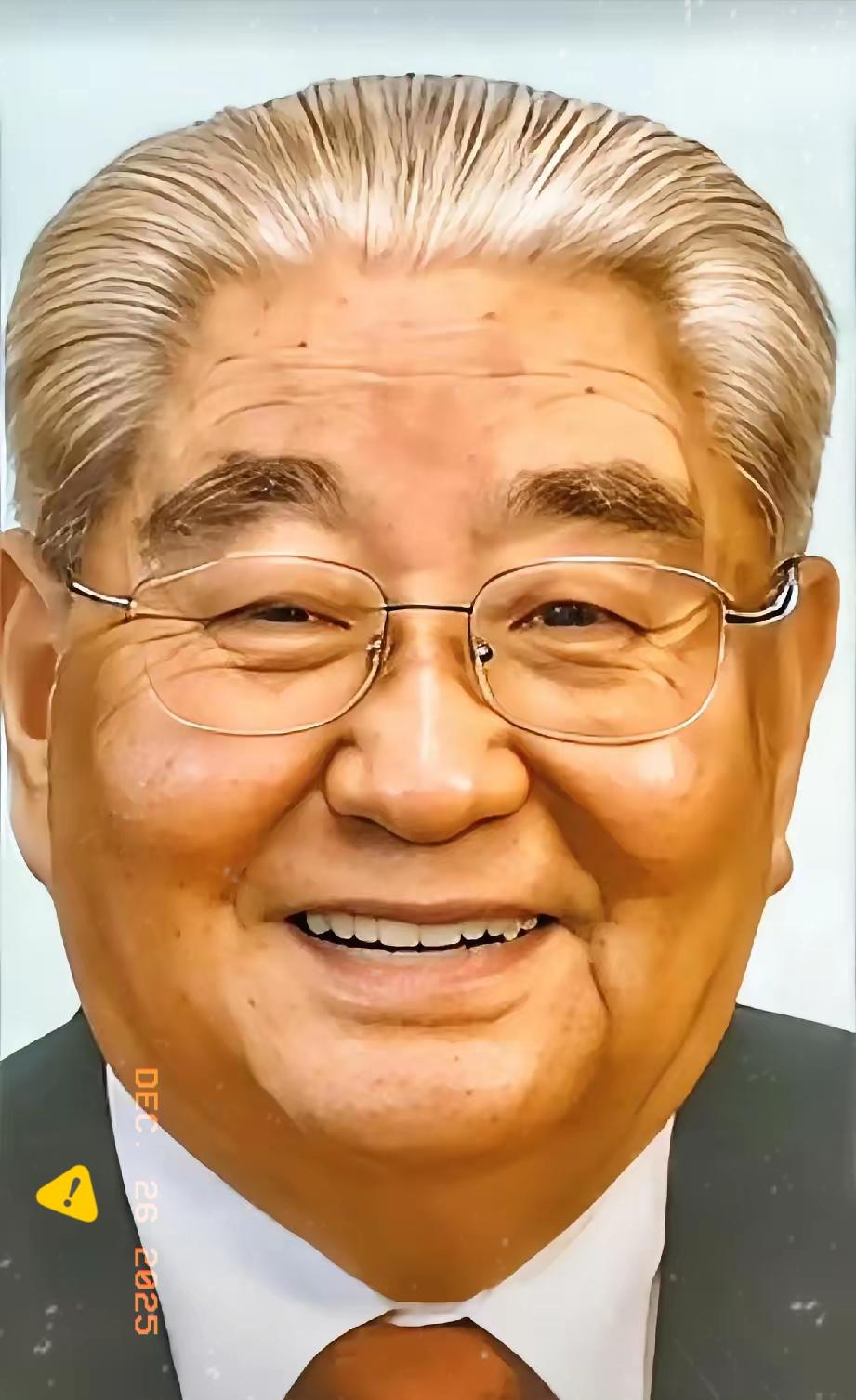 人性这玩意儿，真是经不起细看，越看背脊越凉。韩培信，06年把全家200万积蓄裸