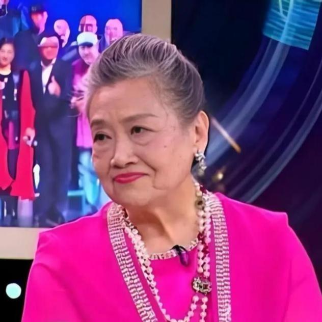 卖掉上海内环黄金房！儿子这个决定，看懂的人都动容被誉为“中国夜莺”的朱逢博