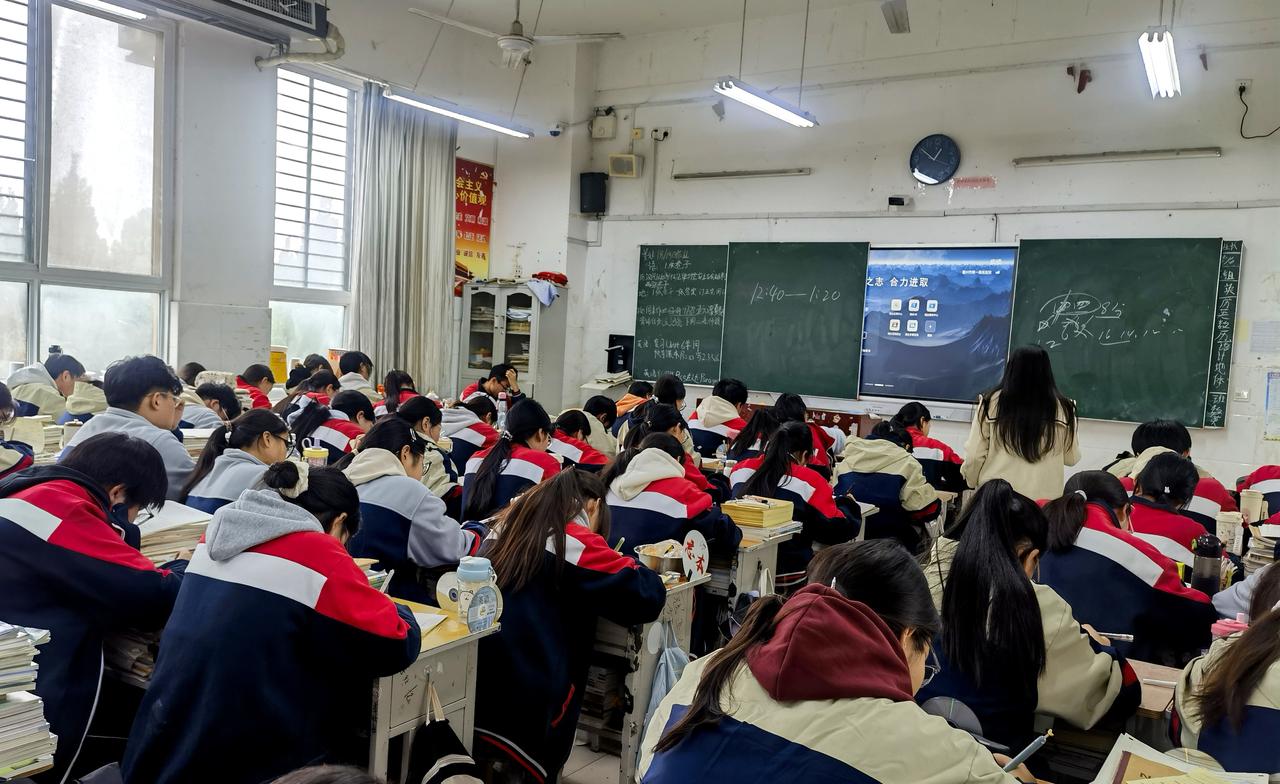 准高一的孩子，九月一日前干完这6件事，开学领跑一堆人！一、高考3500词，开