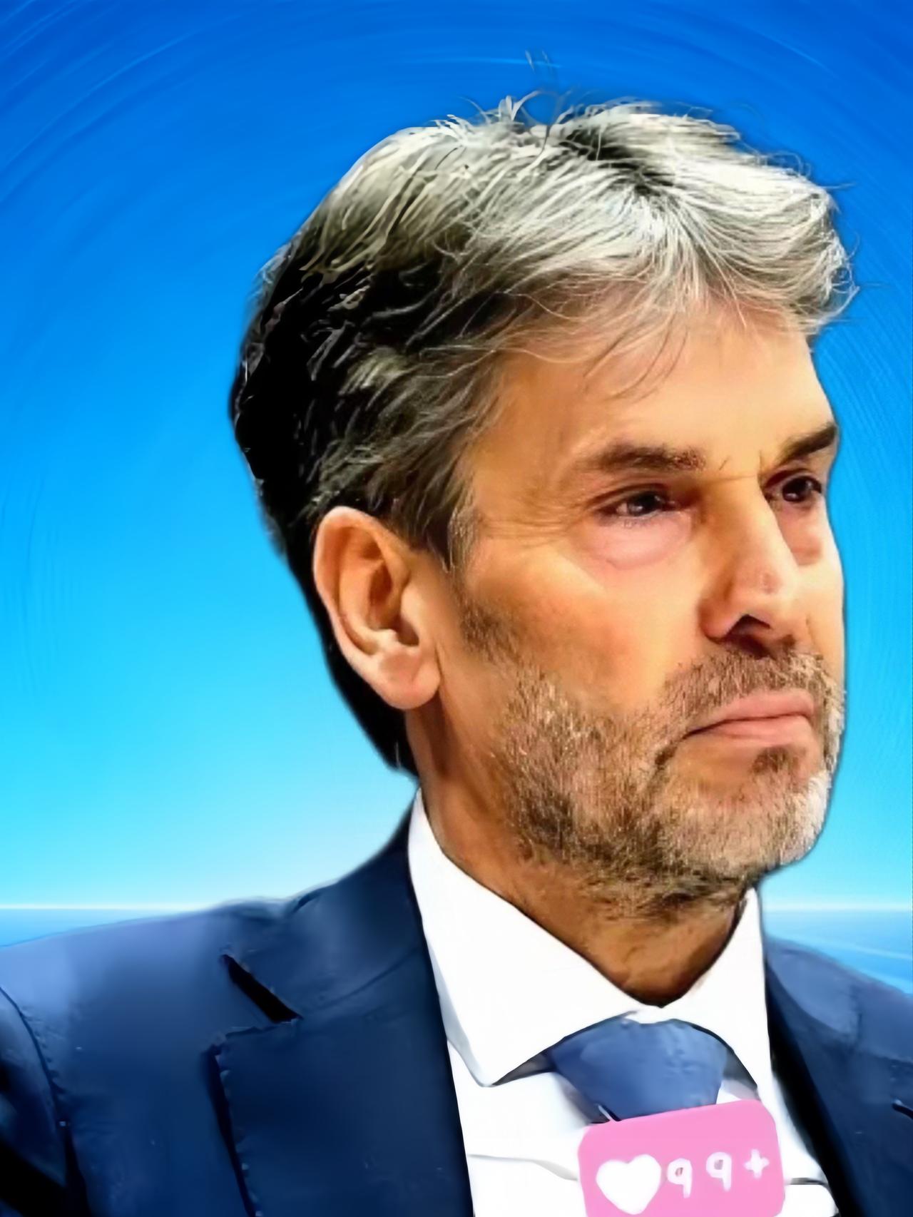 这次荷兰“脱裤子”不认人了ASML又有大动作！荷兰刚落地的2025年新规直