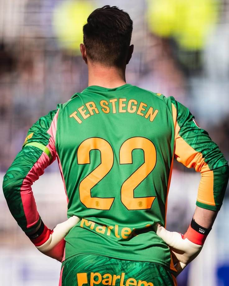 加泰电台：今年一月，特尔施特根收到了一家参加欧洲冠军联赛的英格兰俱乐部的报价，