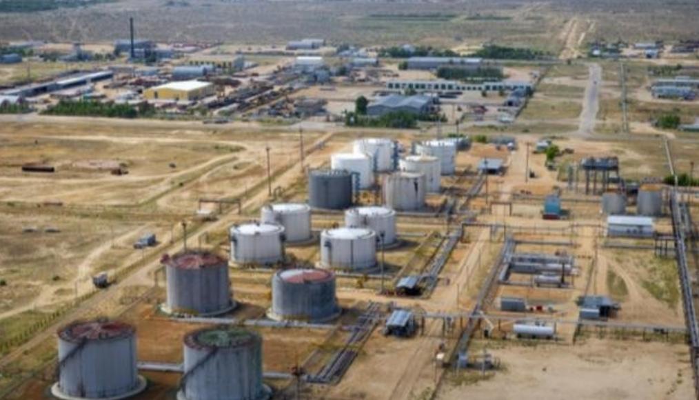 “这回中国绝对是失策，就等着赔光吧！”当年，面对中国豪掷50亿美元接盘那个被西方