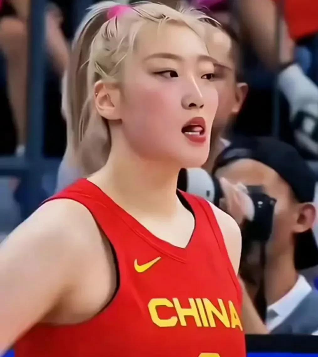 震惊！李梦落选国家队真相：实力派女神遭宫帅封杀？铁血教头与个性球员的终极博弈！