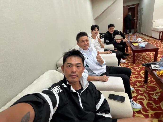 国羽F4自称“黄金胜斗士”有何特殊渊源？国羽F4指林丹、鲍春来、蔡赟、傅海