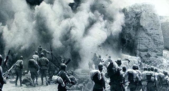 1949年12月，西南地区的国民党军队即将全面崩溃,国民党第38军军长李振西却仍