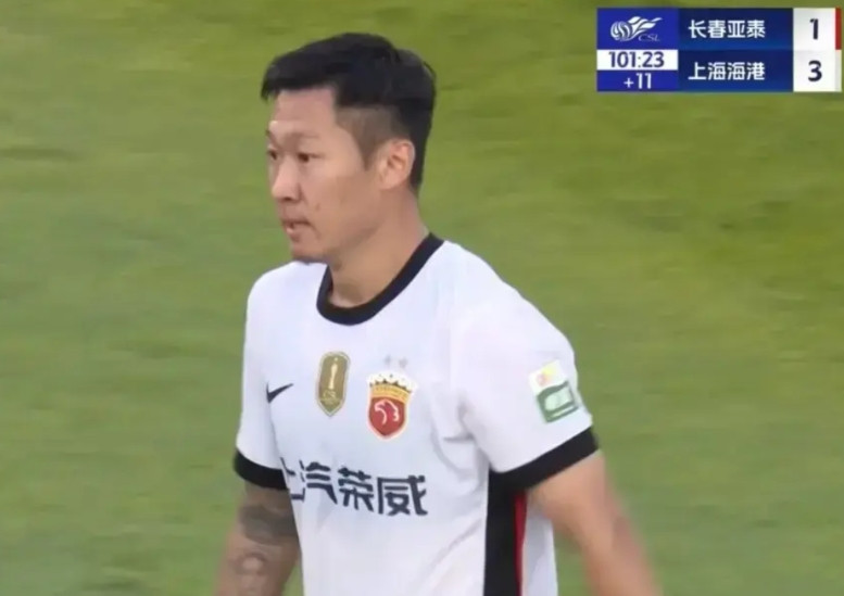 国脚徐新：国内球员该多尝试不能老传安全球！近日，国脚徐新接受记者采访表示，国内本