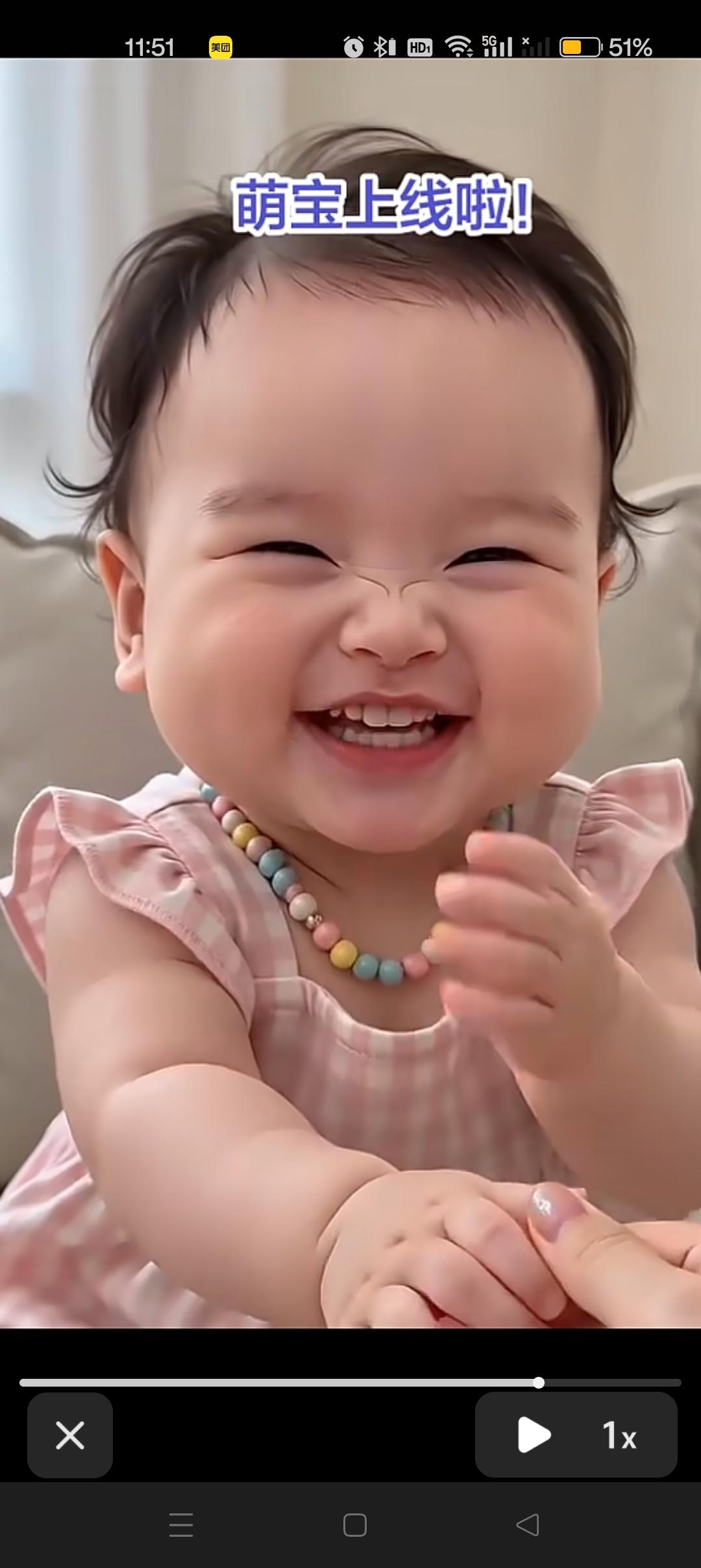 灵魂拷问小汪宝！😍妈妈掉水里先吃蛋糕还是先救妈妈？汪宝:先救妈妈，妈