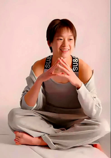 本来以为全红婵这次退赛养伤，肯定要彻底告别跳台了！结果发现还是太天真了，人家