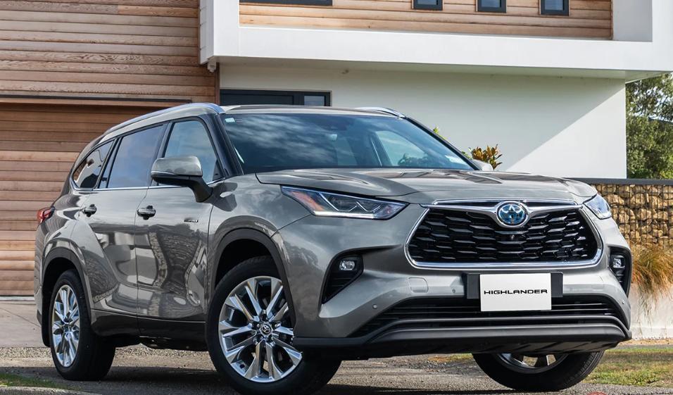 中国的汉兰达车主就偷着乐吧！因为日本人要是买汉兰达，比中国消费者要多花将近10万