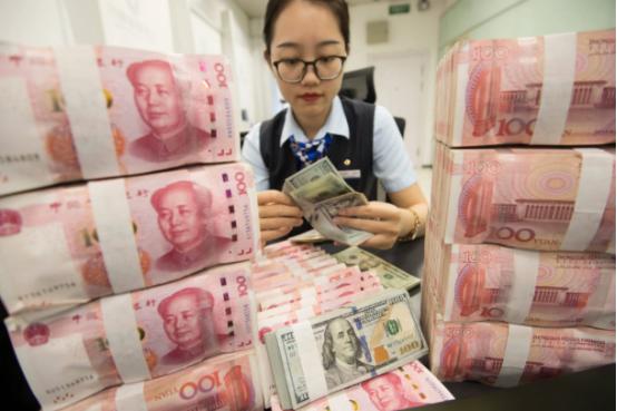 人民币升值，被很多人误读为简单的币值变化，实际上它是一道精算题：在全球大宗商品全