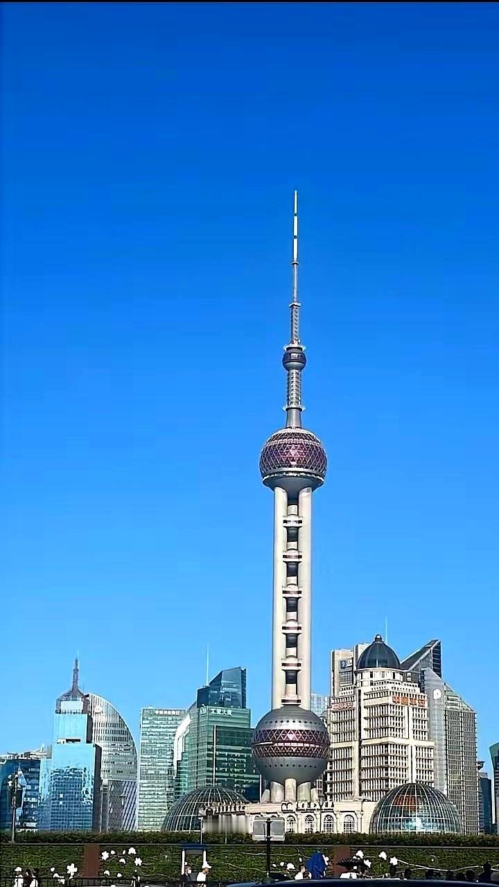 年纪越大，别省在嘴上，吃对比吃多更值。早餐水煮蛋配杂粮粥，酸奶/鲜羊奶选无糖，